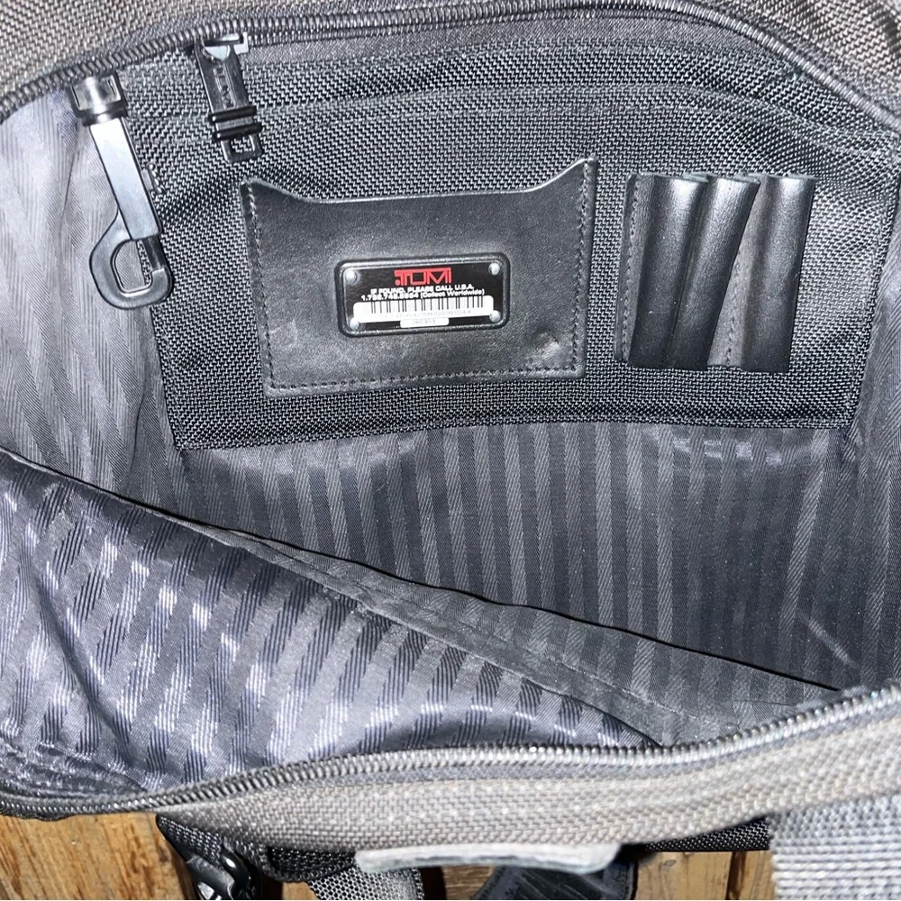 TUMI Slim Laptop Briefcase Bag Black Nylon Shoulder
